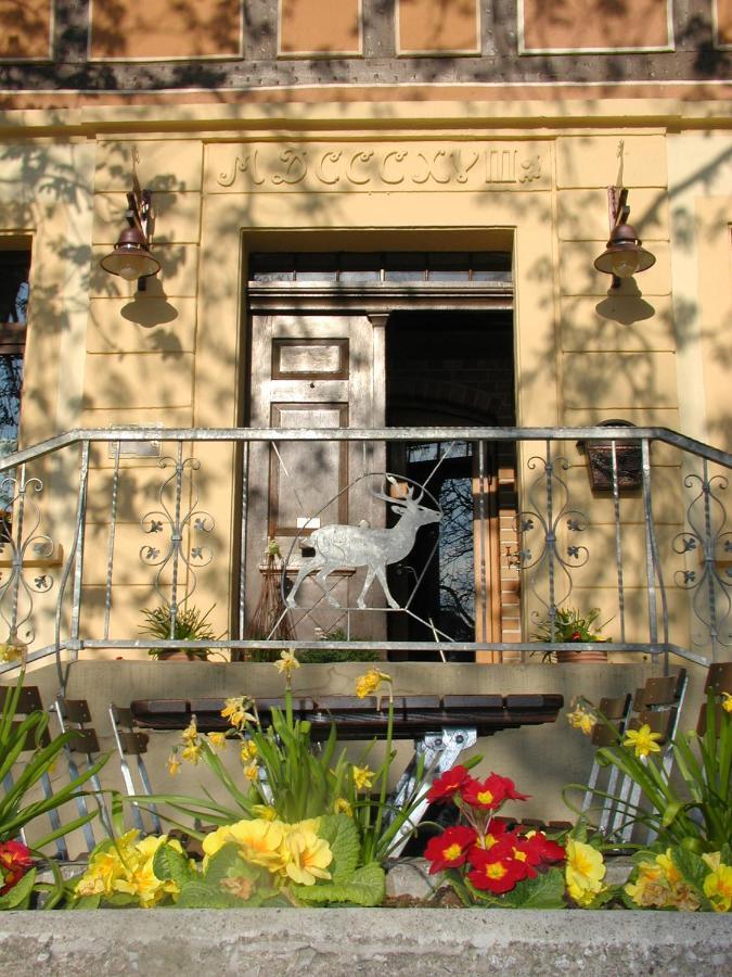 Gasthof Pension Zum Goldenen Hirschen Burgbernheim Exterior photo